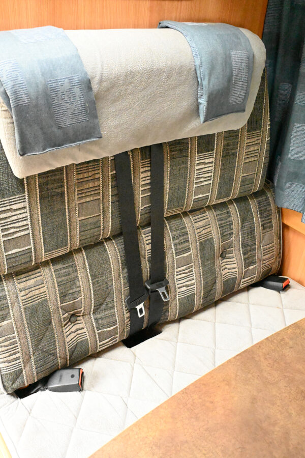 Chausson Flash02 – 2 Berth