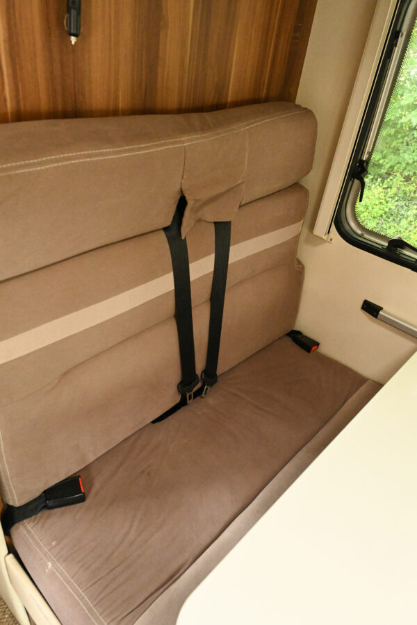 DSC_1856-2_resized Auto Roller 707 Hi-Line (2015) – 6 Berth