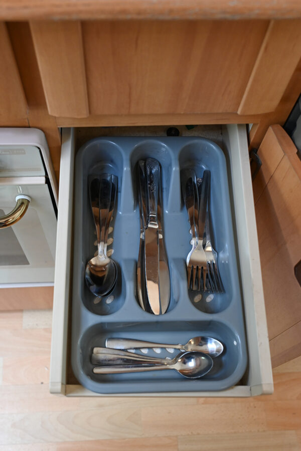 DSC_7513_resized Swift Suntor 590RL (2001) – 4 Berth